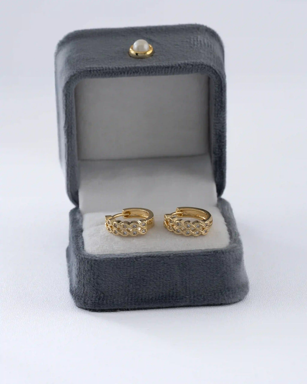 Interlace Hoop Earrings 15 mm
