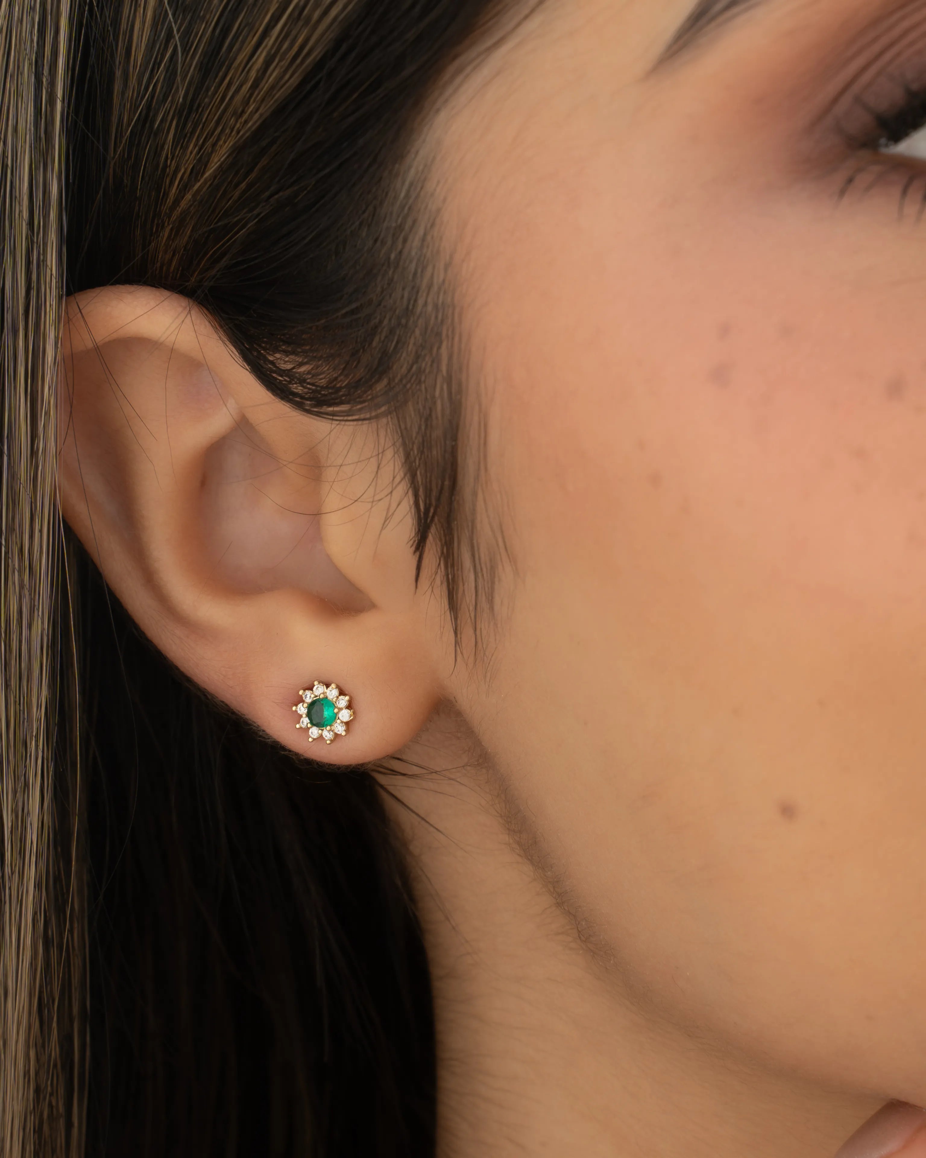 Green Fleur Earrings 6 mm