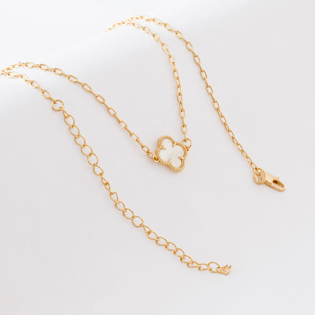 VC Mother-of-Pearl Necklace 42 cm + Extender