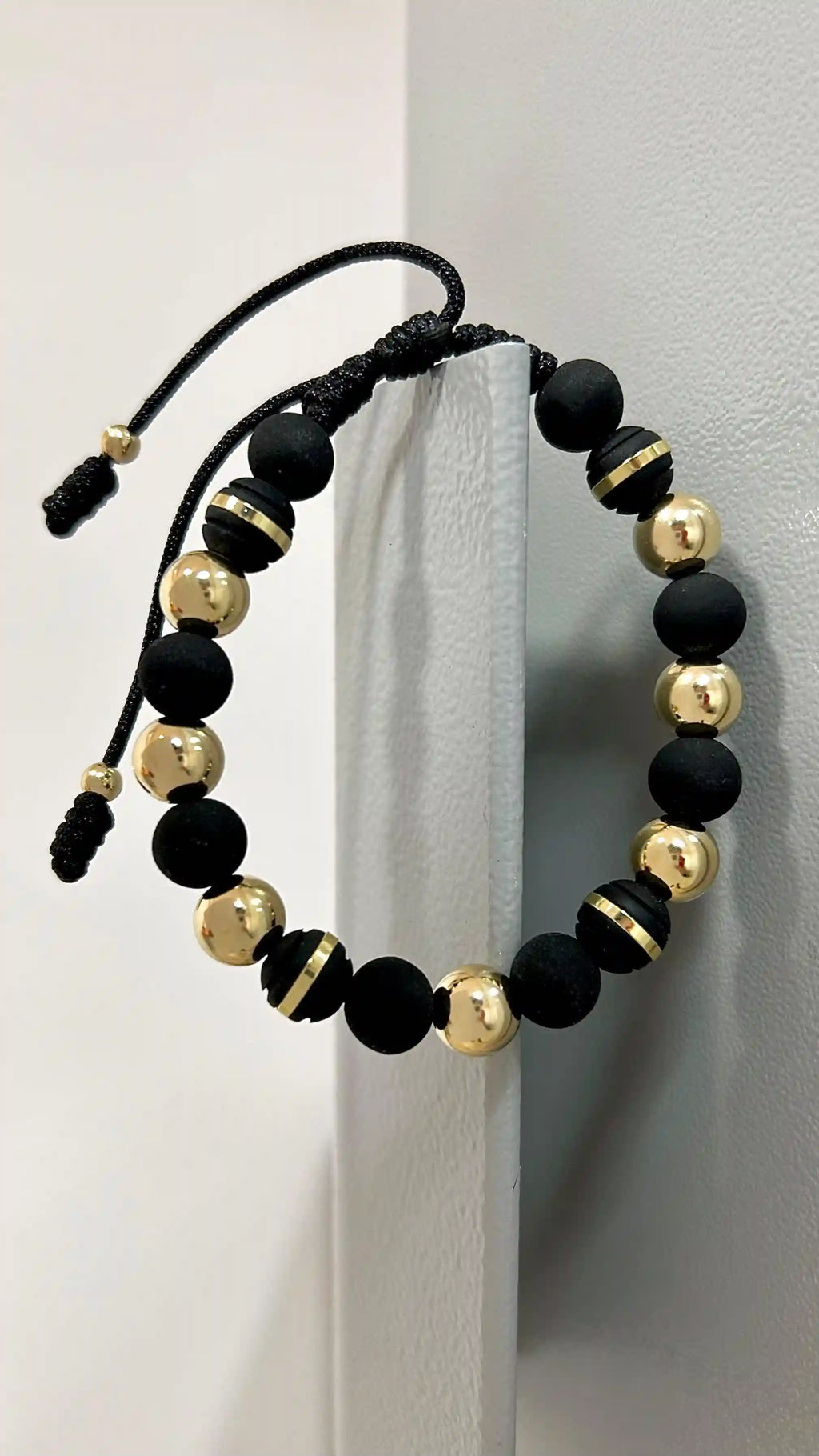 Black Smooth Ball Bracelet