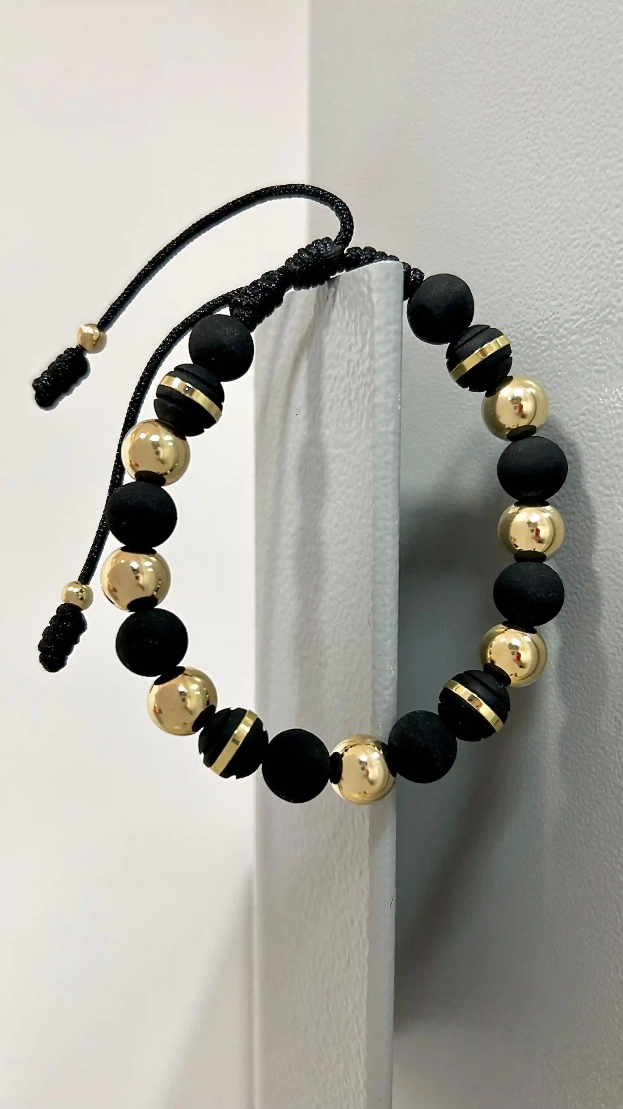 Black Smooth Ball Bracelet