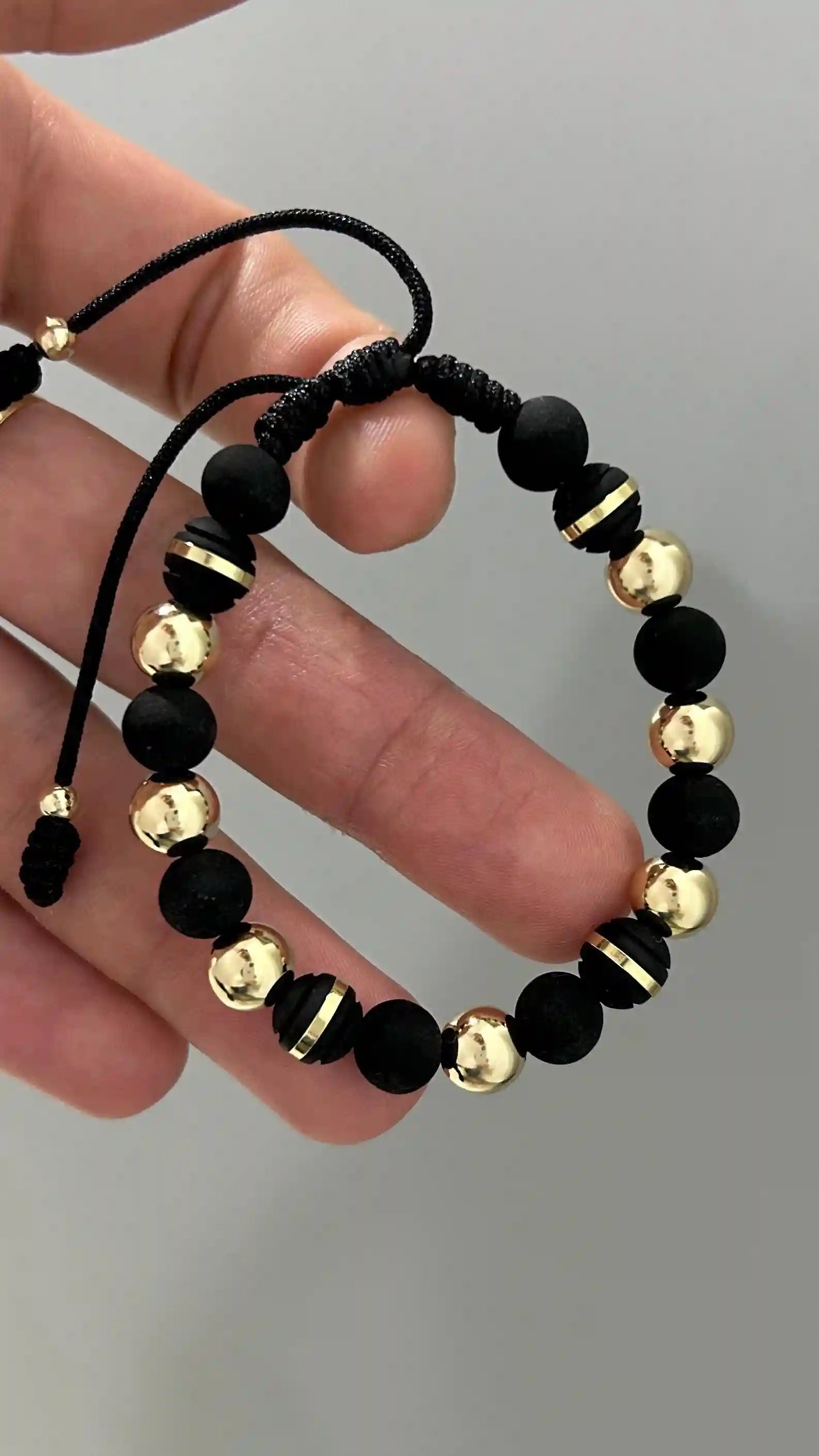 Black Smooth Ball Bracelet